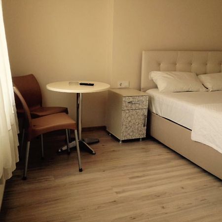 Cicekli Yali Hotel Buyukada Island Ngoại thất bức ảnh